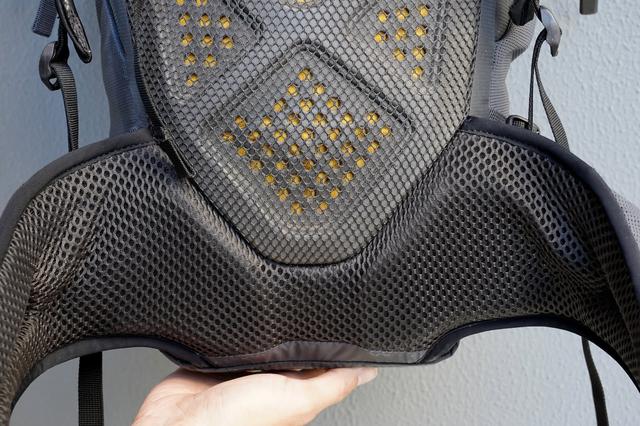 %title插图%num 穿梭都市与户外,英国户外品牌lowe alpine多功能轻量背包实测